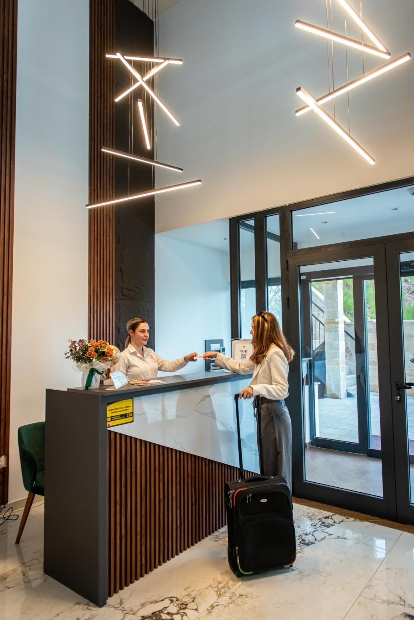 Dishli Hotel & Spa Struga Eksteriør billede